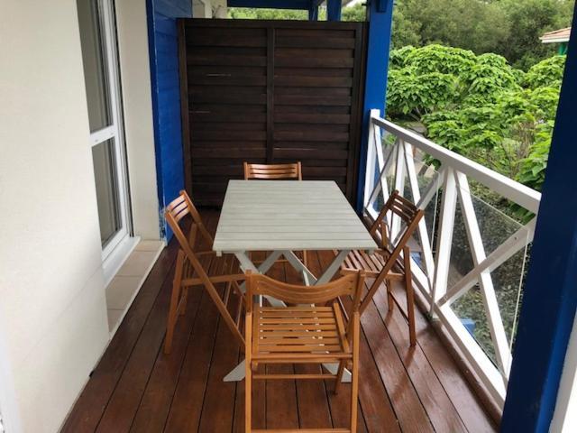 Lillot Green Appartement 2 Chambres ซองกีเนต์ ภายนอก รูปภาพ